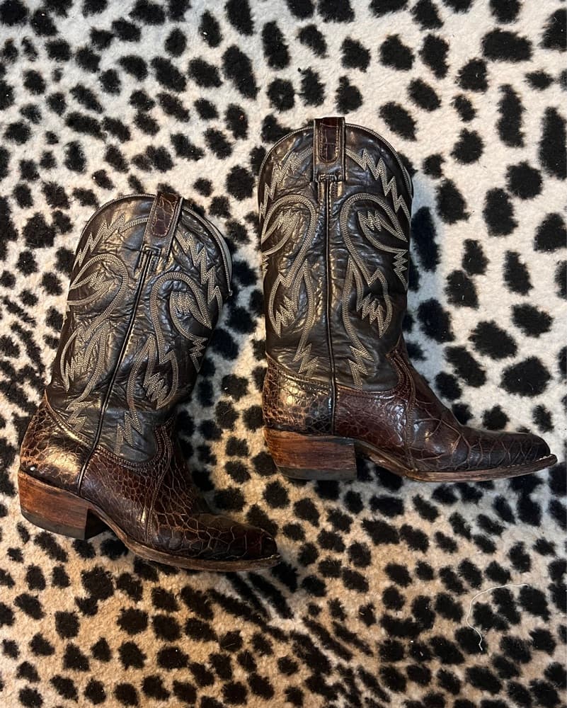 VINTAGE COWBOY BOOTS - Image 1