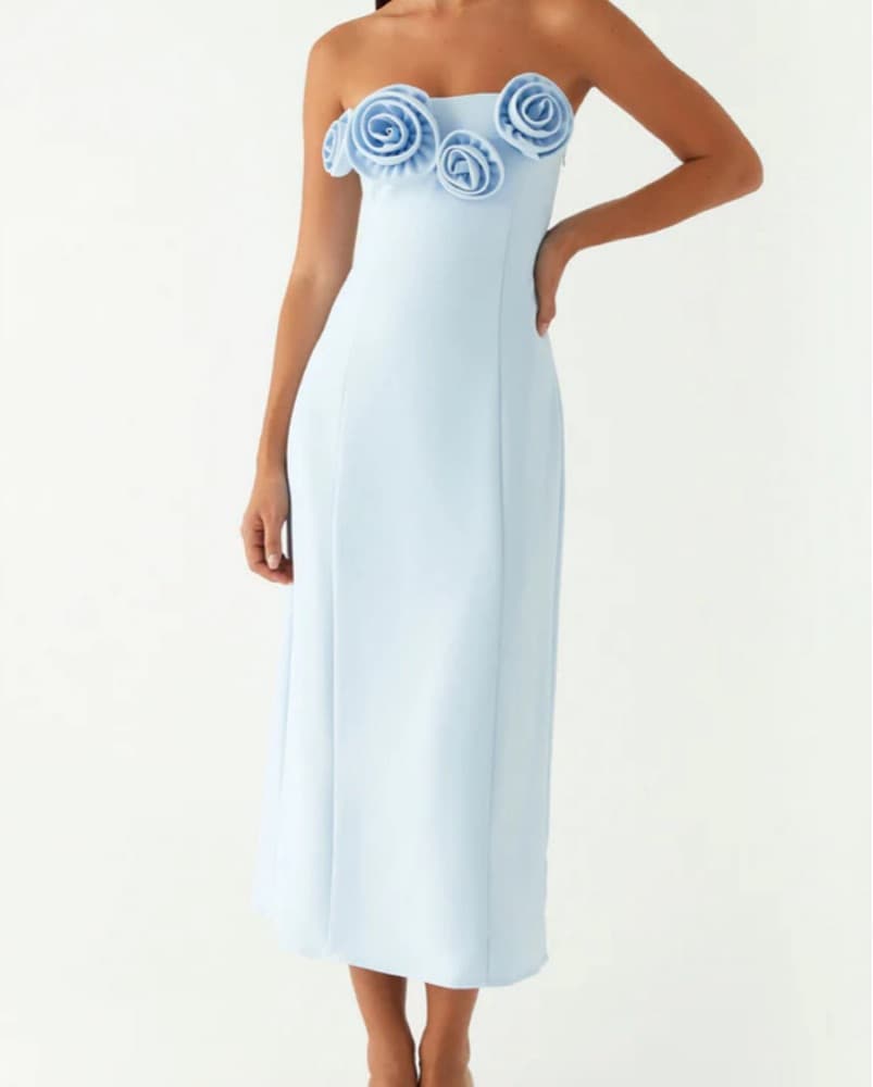 Elegant Blue Rosette Strapless Dress - Image 1