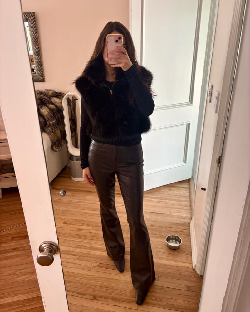 Black Faux Fur Vest - Image 2