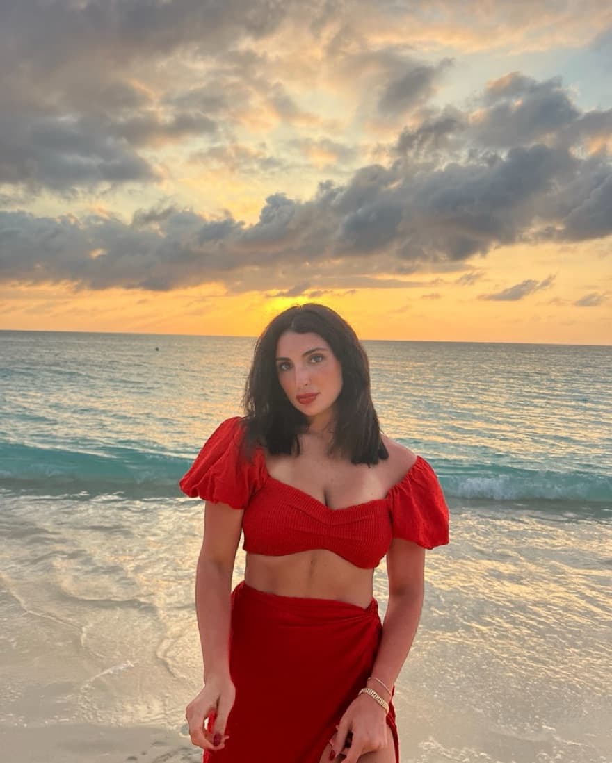 Revolve Matching Set - Image 2