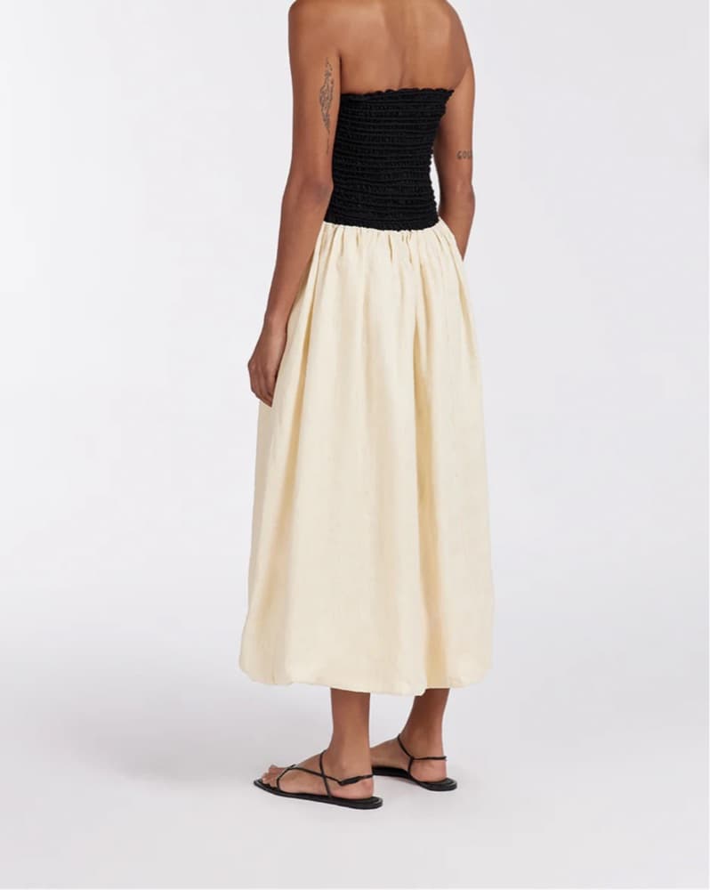 Elegant Strapless Midi Dress - Image 2