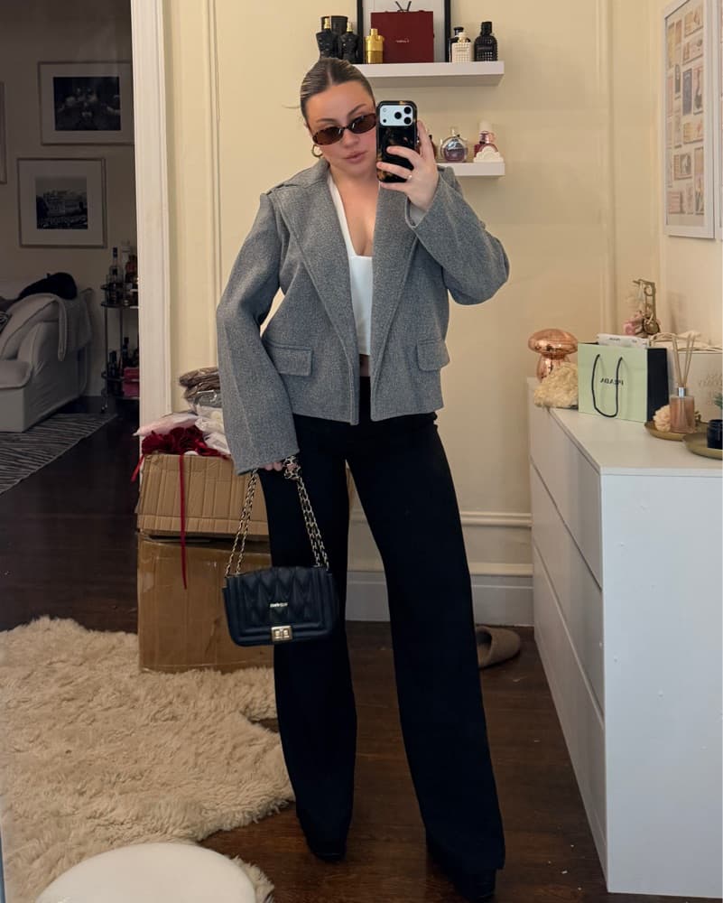 Chic Gray Wool Coat - Image 5