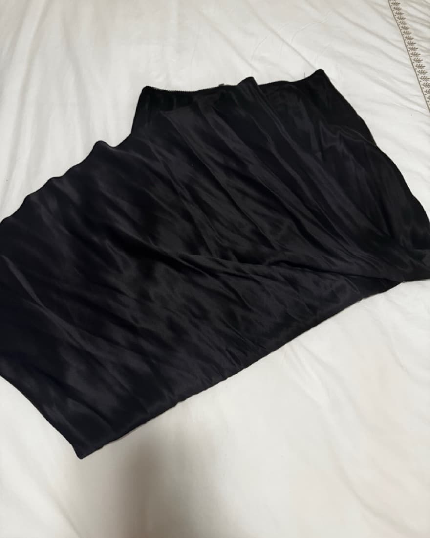 Reformation Layla Silk Black Skirt - Image 6