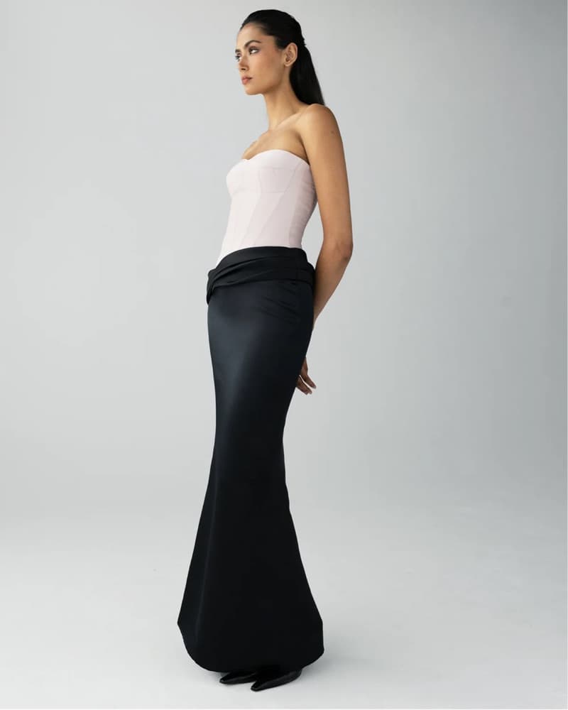 Two Toned Undressed Gown Black and Blush - Image 2