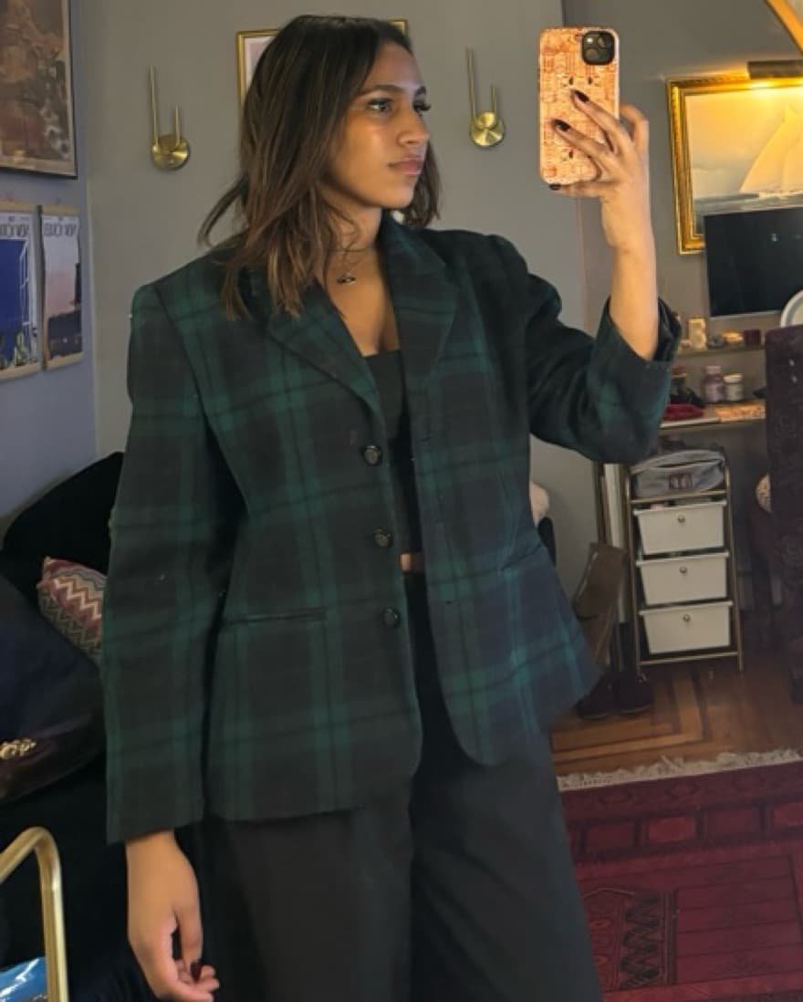 Chic Vintage Tartan Blazer - Image 1