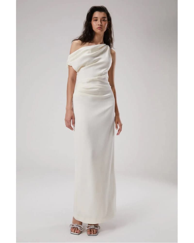 Sleek One-Shoulder Maxi Dress - Image 1