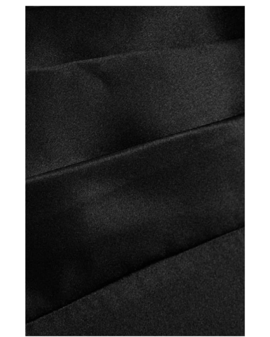 Elegant Black 100% Silk Gown  - Image 4
