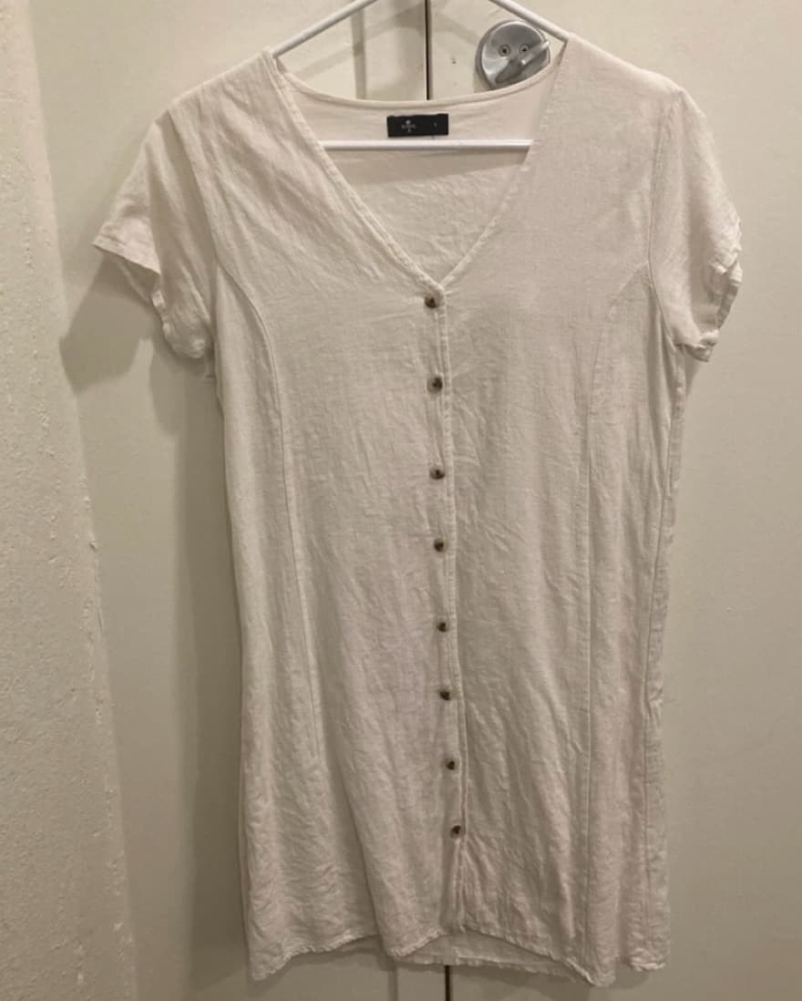 White Linen Dress Size 8 - Image 2