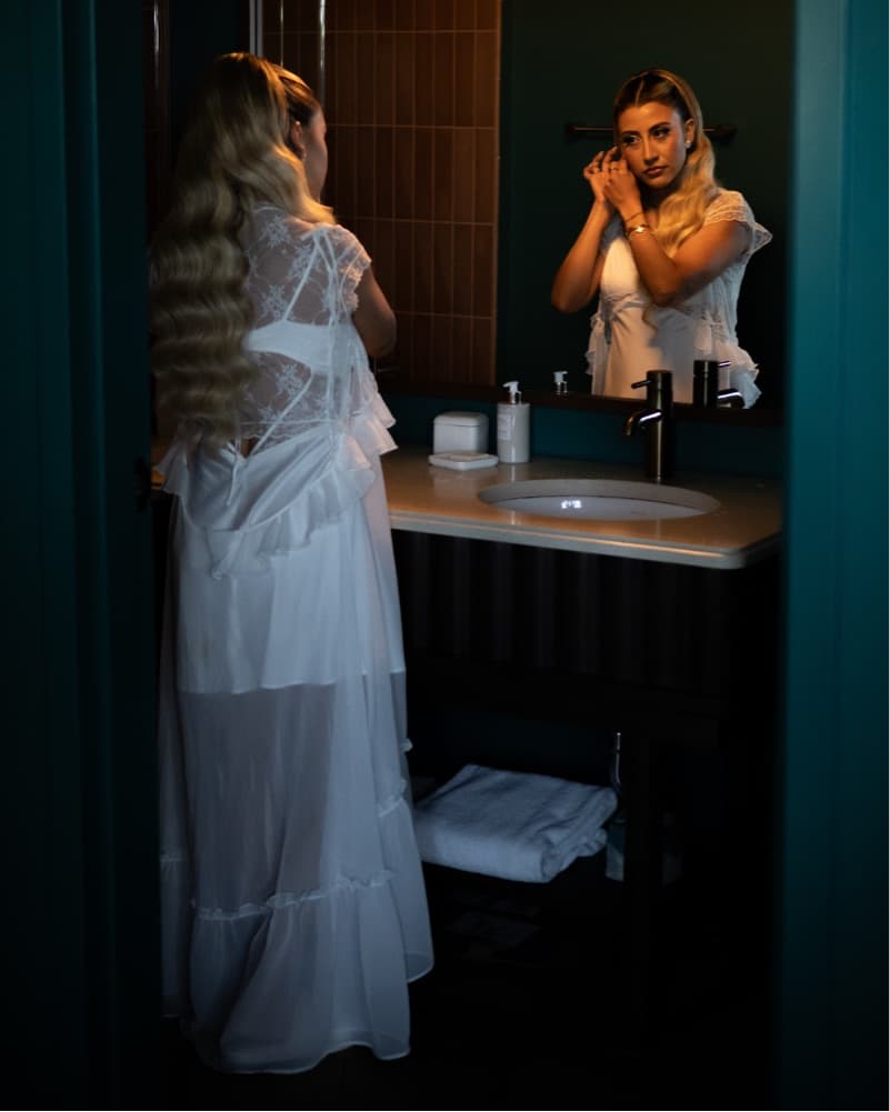 Bridal Lace Getting Ready Robe/Kimono - Image 4