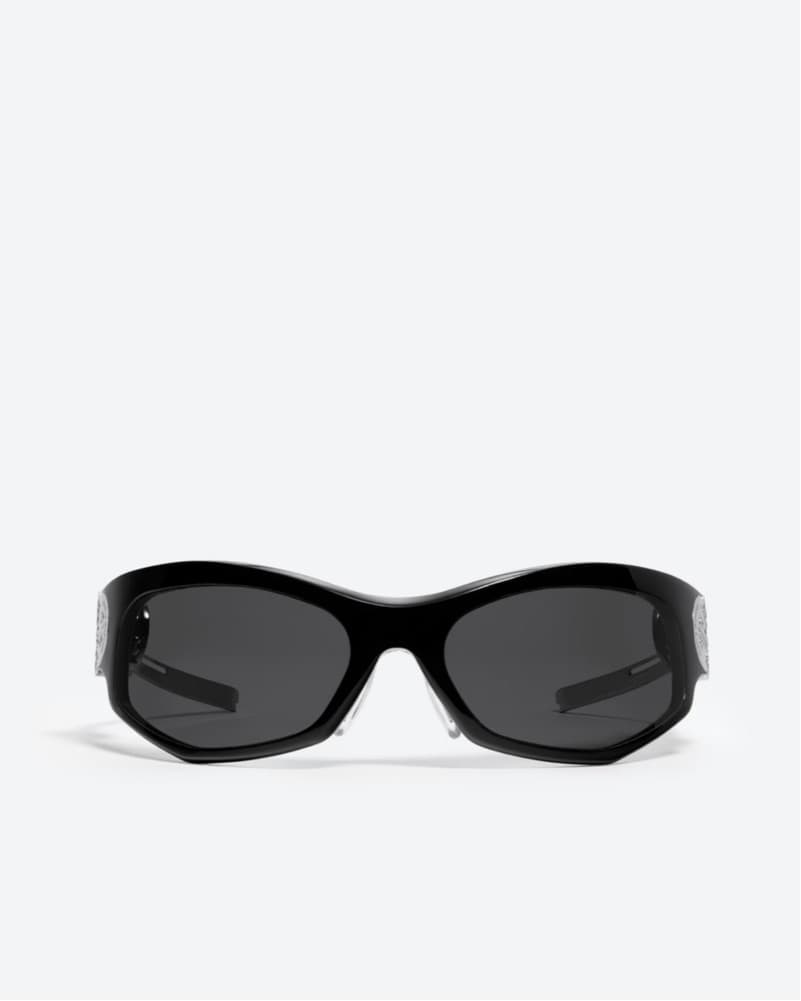 Gentle Monster x Moncler Collab Sunglass - Image 3