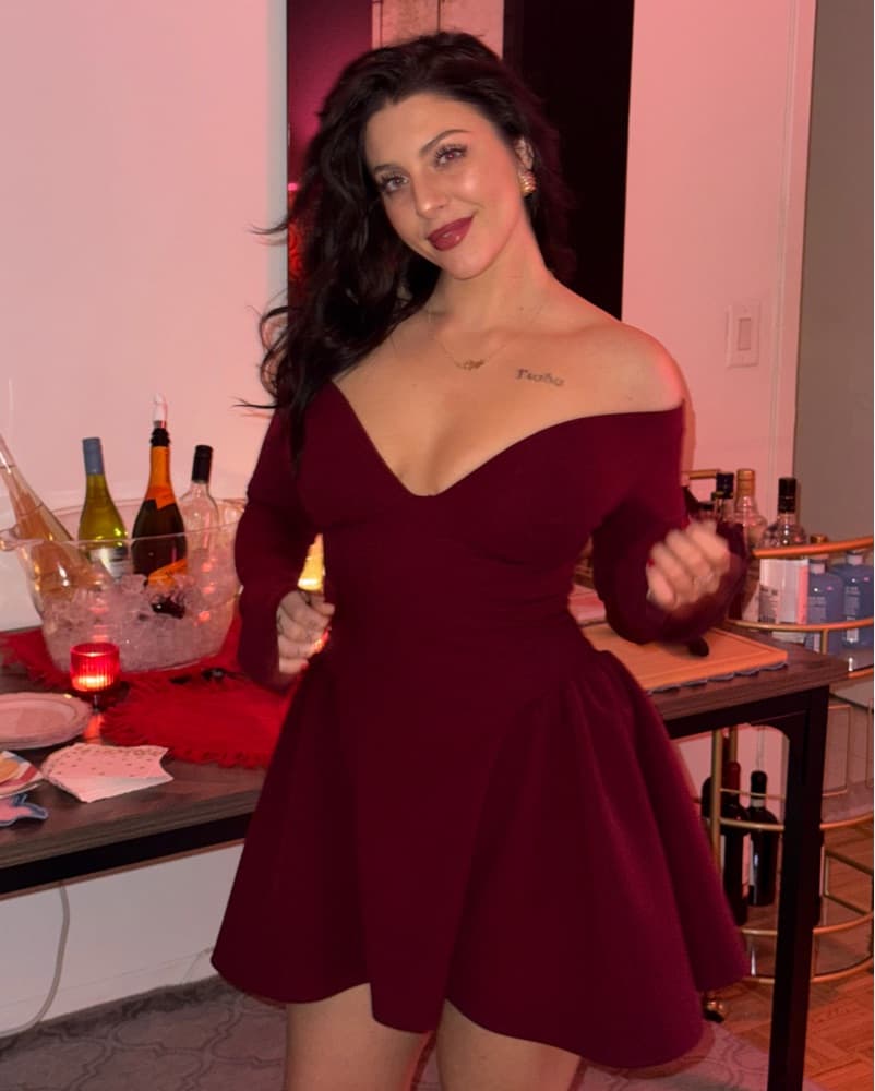Elegant Burgundy Off-Shoulder Dress - Image 2