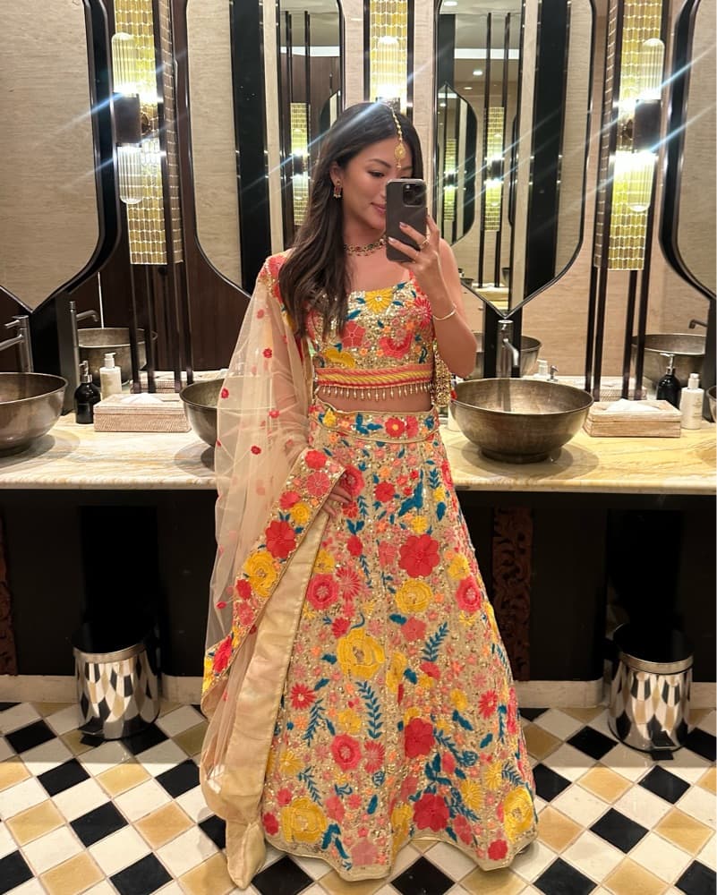 Lehenga Yellow Gold For Indian Wedding - Image 1