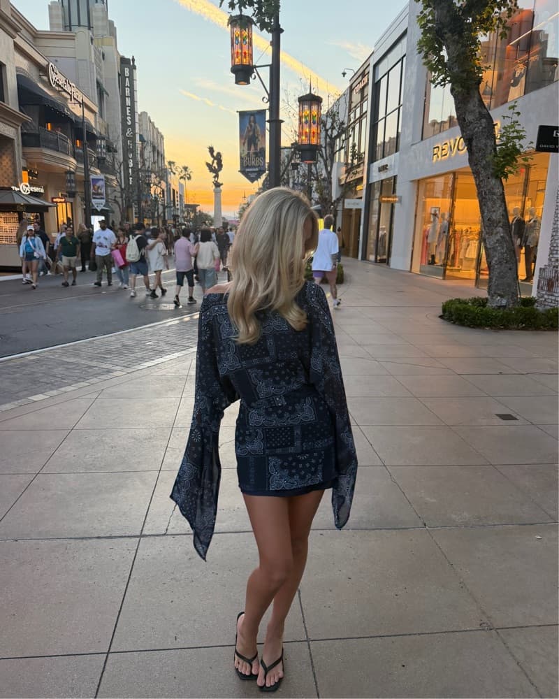 Jesenia Mini Dress In Navy - Image 3