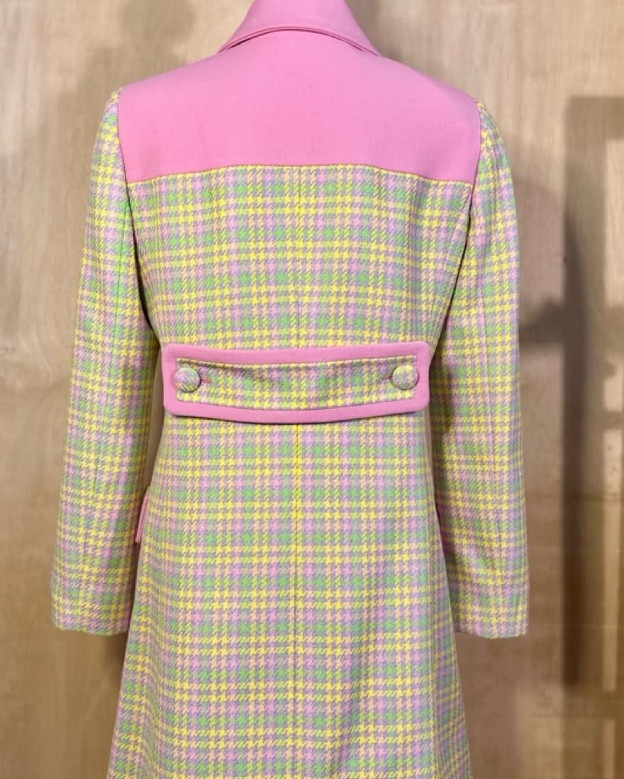 Medusa Houndstooth-Print Coat - Image 2