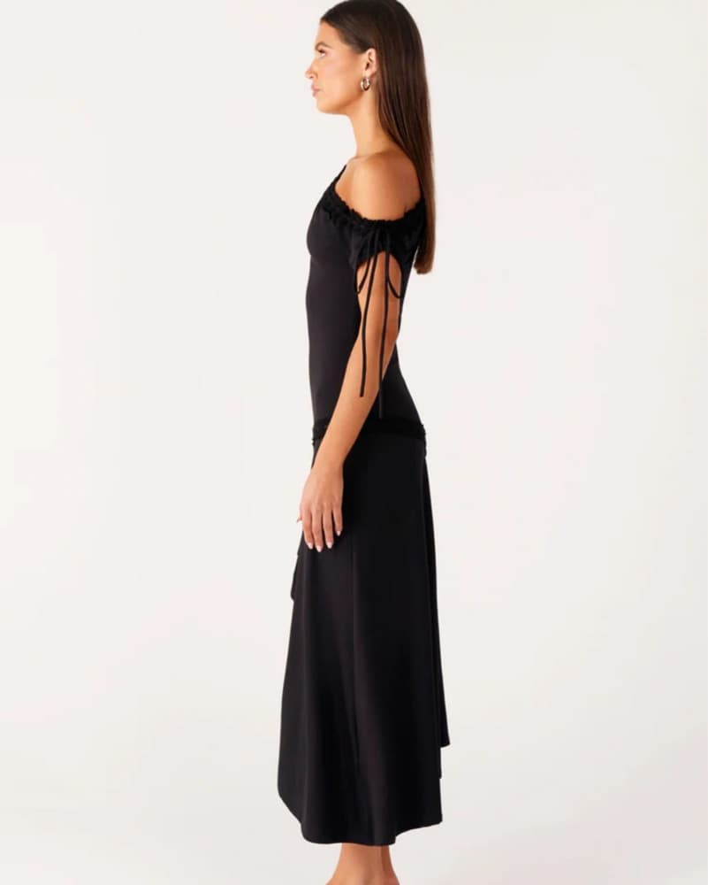 Black Asymmetrical Off The Shoulder Dres - Image 4