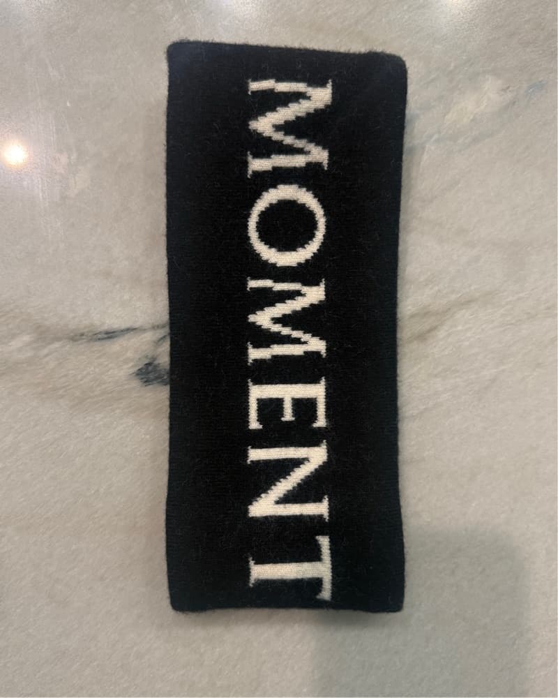 Perfect Moment Black White Ski Headband - Image 4