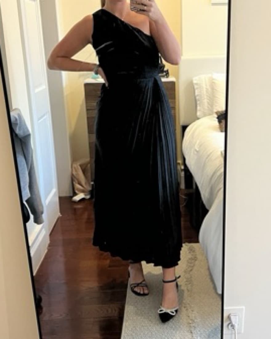Pleated One Shoulder Formal Dress - Image 4