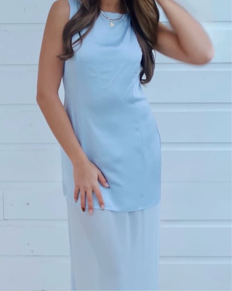 Baby Blue Gianni Bini Dress - Image 2