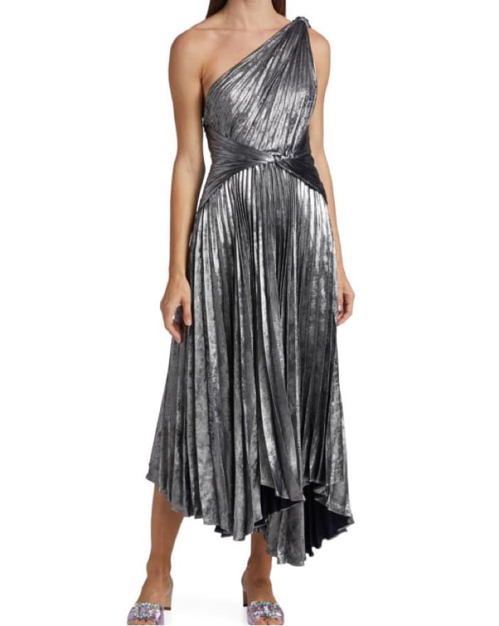STUNNING Silver One Shoulder Gown!!  - Image 1