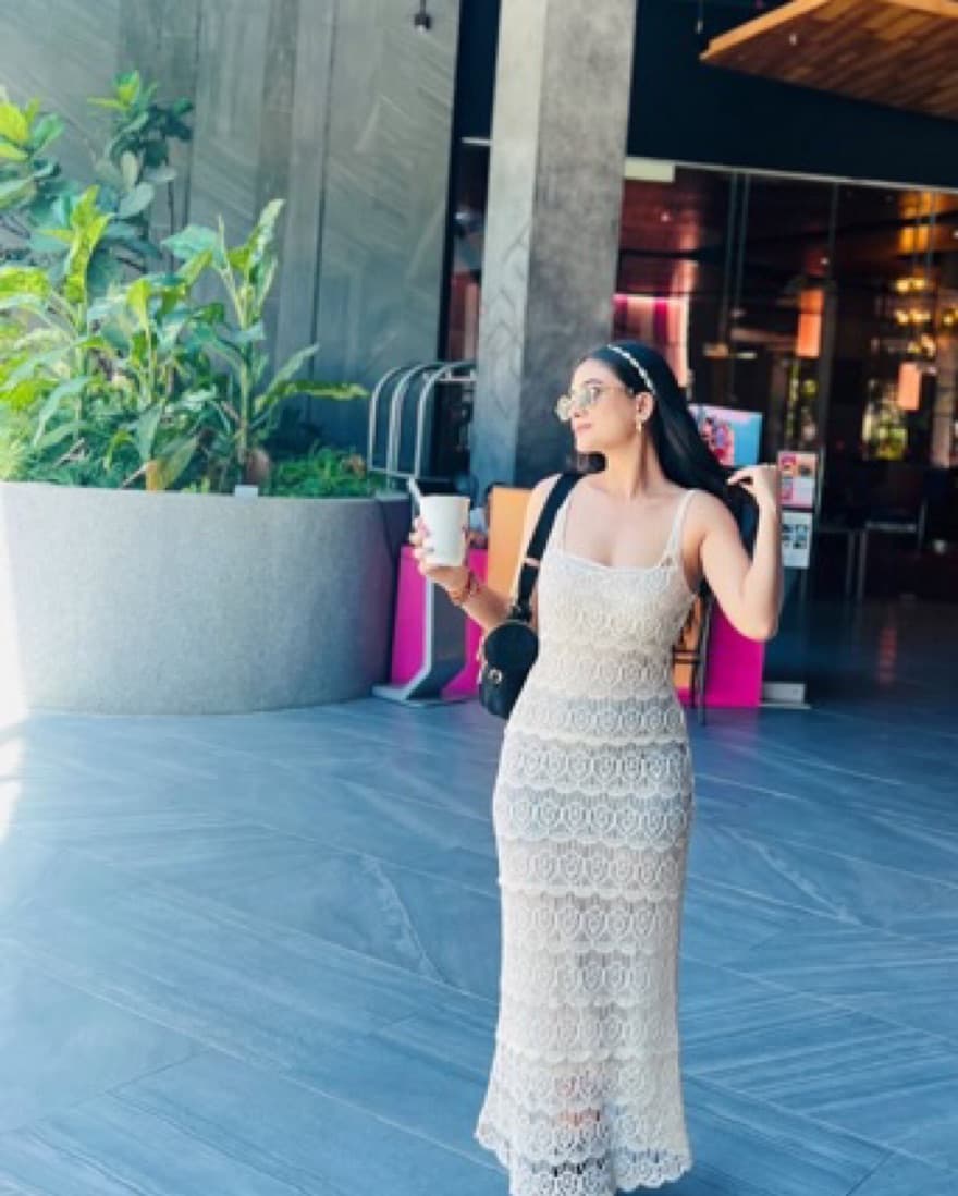 Zara Crochet Midi Dress  - Image 4