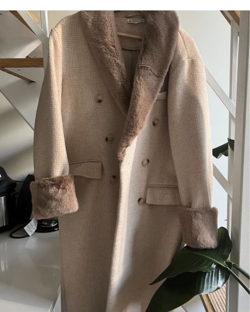 Reformation Lester Coat - Image 3