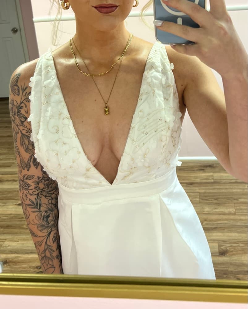 Elegant White Lace Mini Dress - Image 5