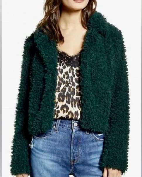 Holiday Perfect 🎄 Lush Green Fur Jacket - Image 2