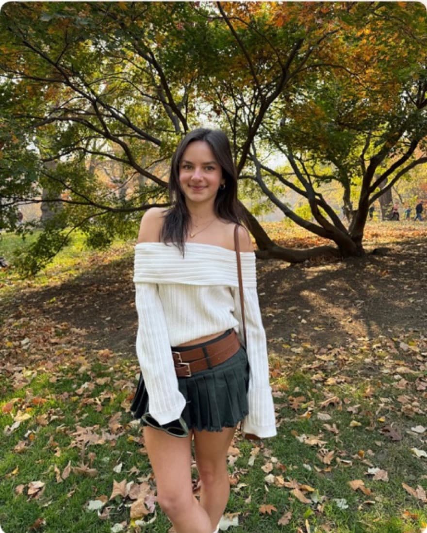 green belted skirt  - Image 1