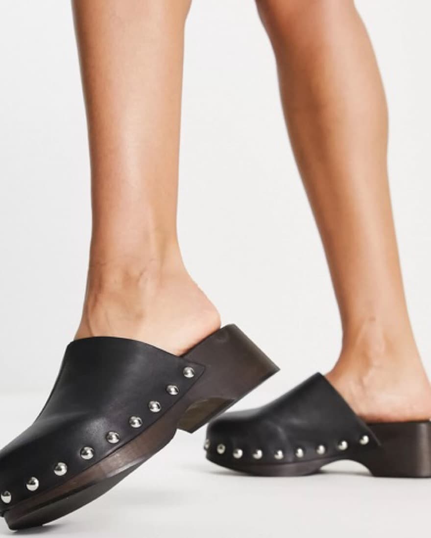 LEATHER CLOG MULES  - Image 4
