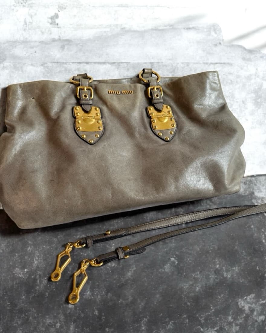 Gold Buckle Grey Miu Miu Tote Bag - Image 4