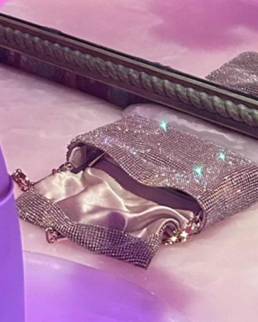 At Cherine Mirr Fancy Vivid Bag - Image 4