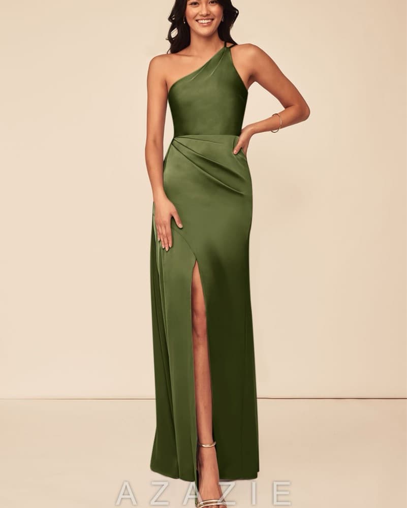 Chic Long Formal / Bridesmaid Dress - Image 1