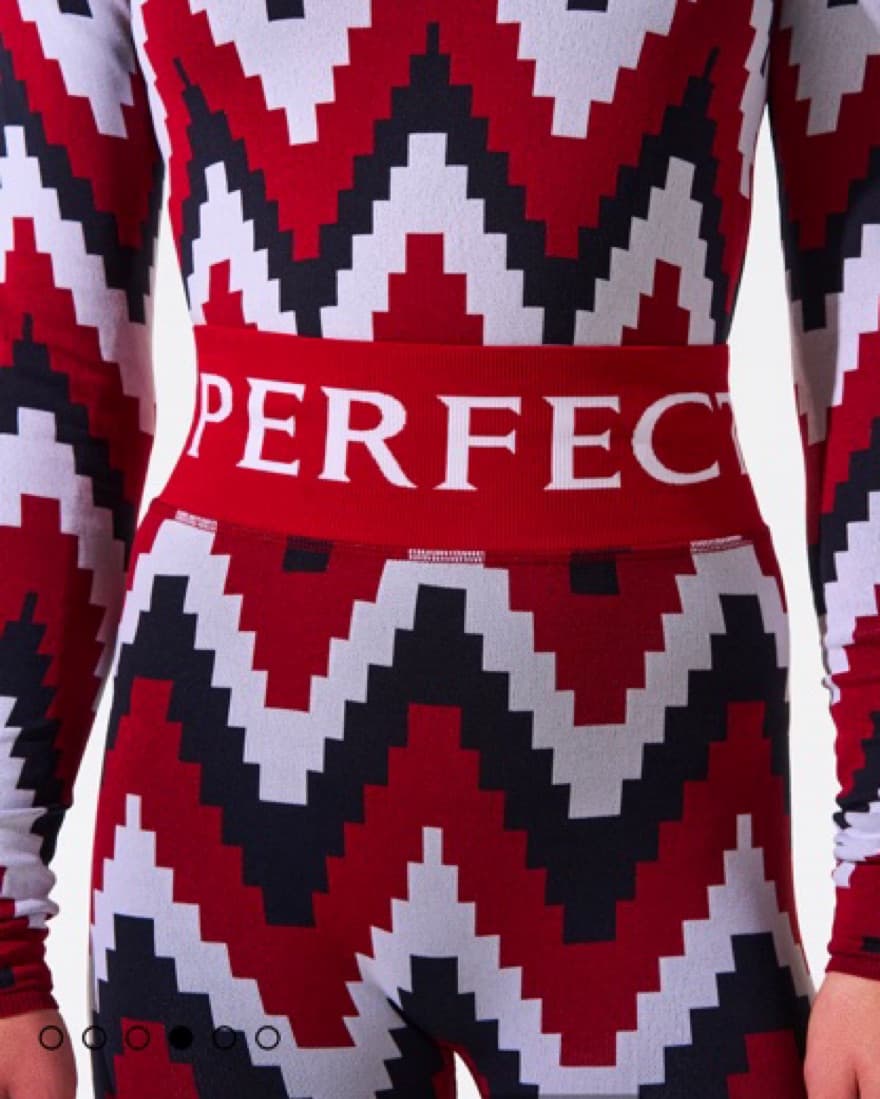 Perfect Moment Chevron Base Layer SET - Image 6