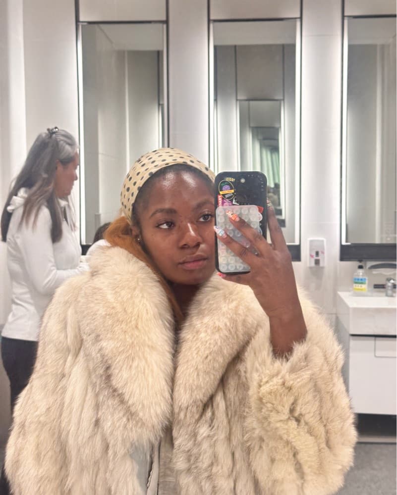 Real Fox Fur Coat  - Image 3