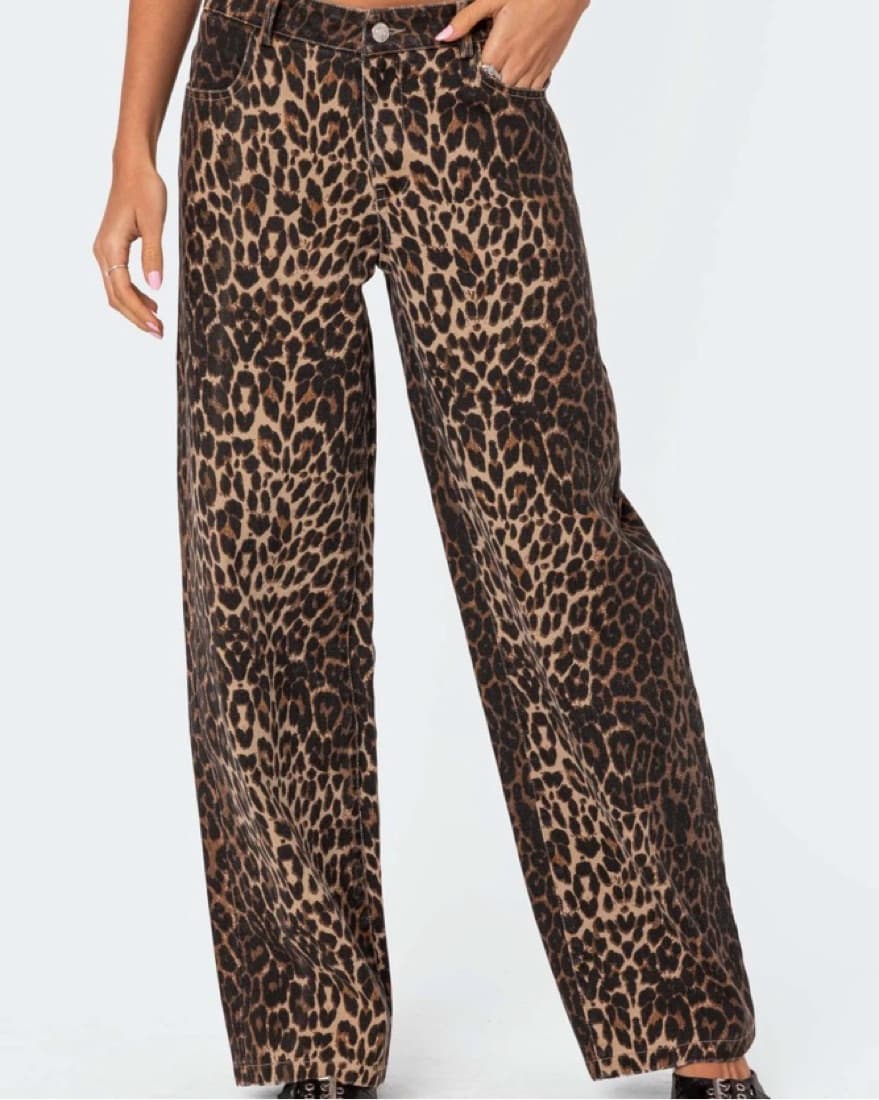 Leopard Low Rise Jeans  - Image 3