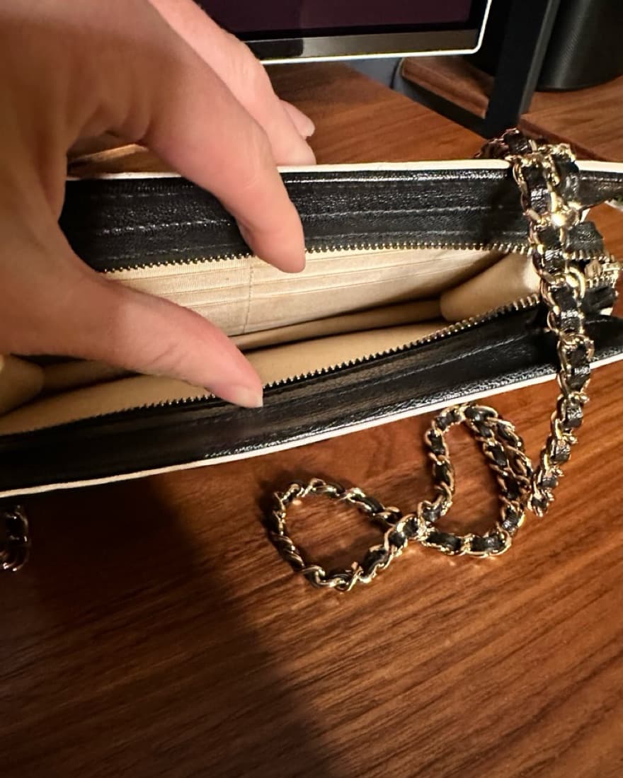 Chanel Wallet Purse - Image 2