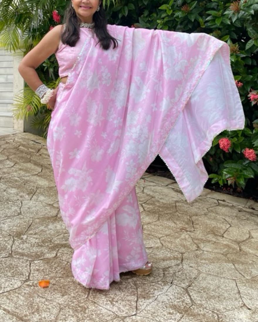 Pre-Stitched Pink White Floral Saree - Image 6
