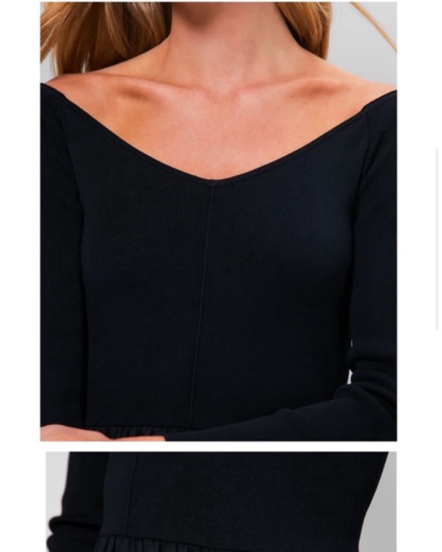 Elegant Off-Shoulder Black Maxi Dress - Image 3
