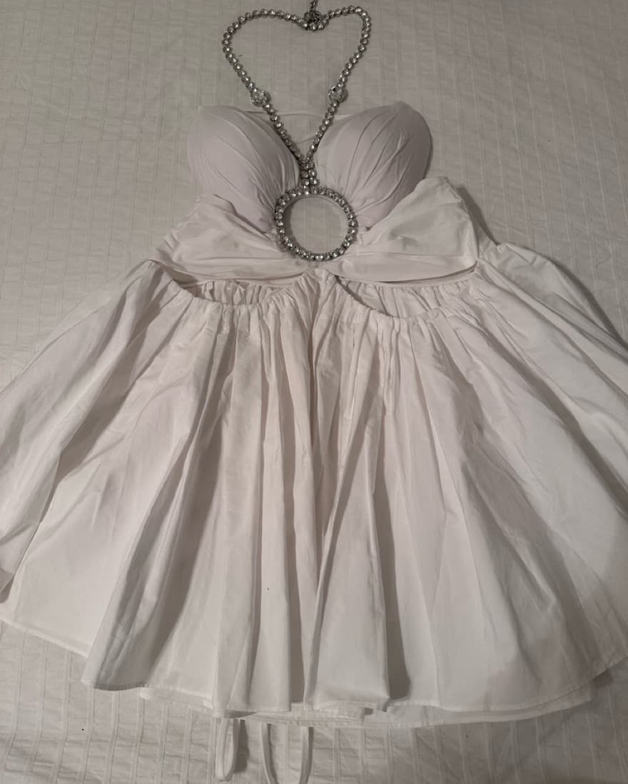 Area Butterfly Dress - Image 4