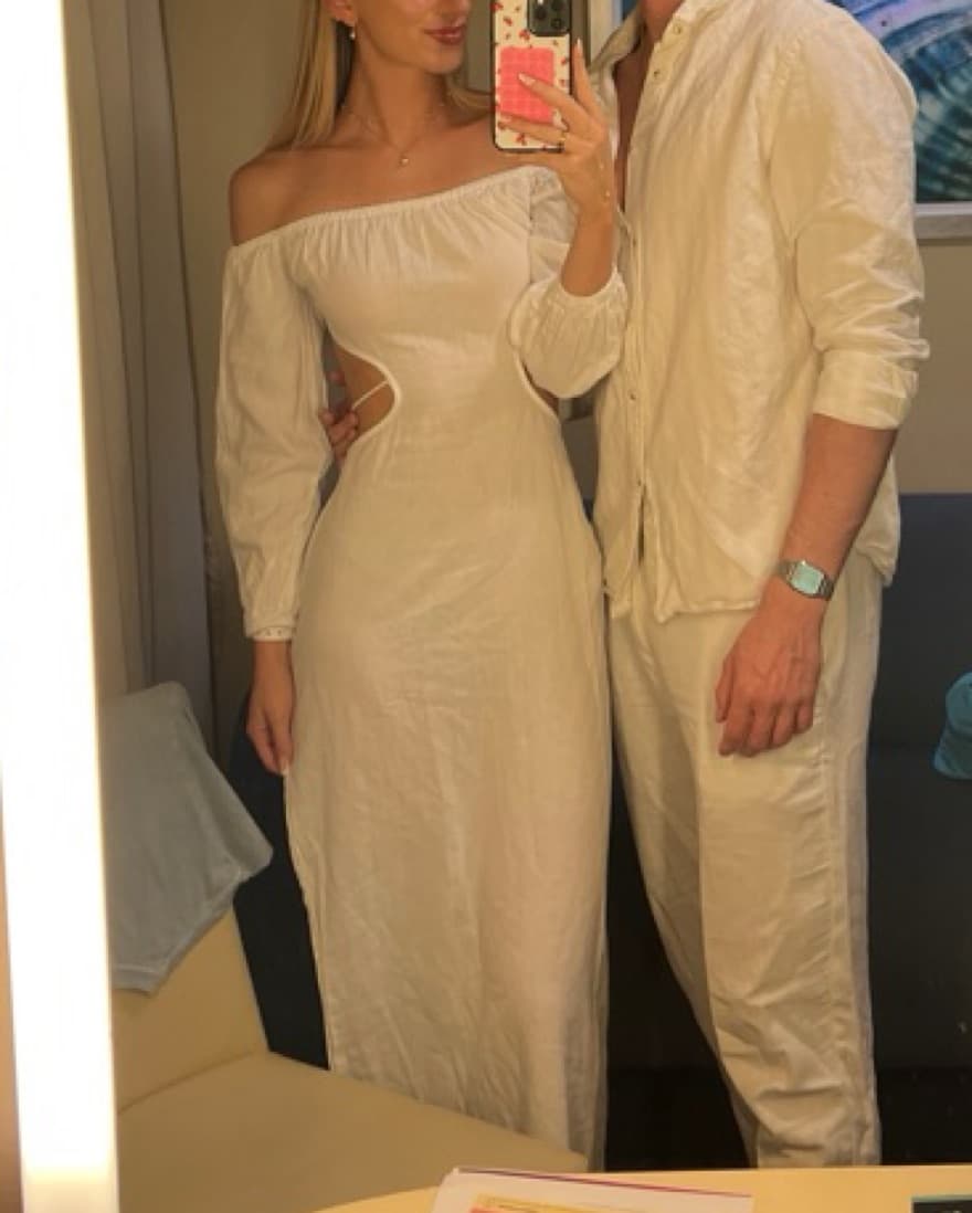 White Off Shoulder Linen Dress - Image 2