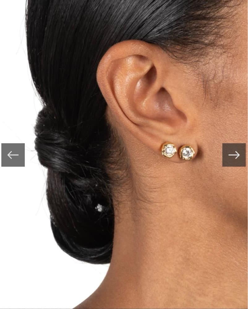 Liquid Gold Collar Necklace And Earrings - Image 6