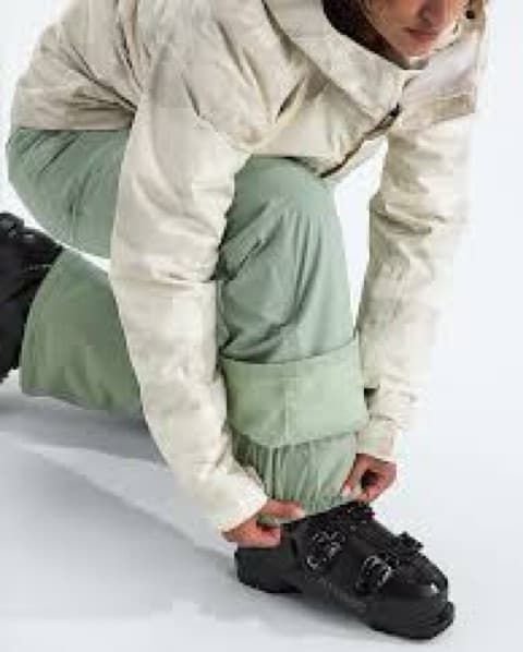 Northface Freedom Insulated Ski Pants - Image 2