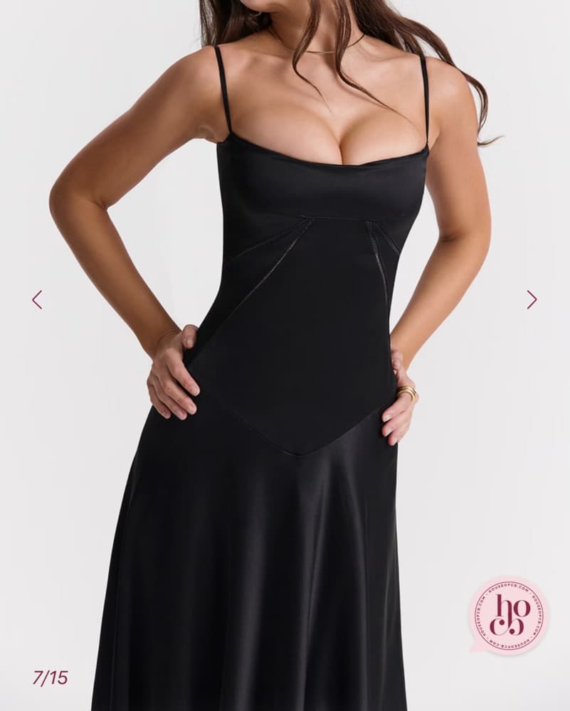 Elegant Black Maxi Dress - Image 3