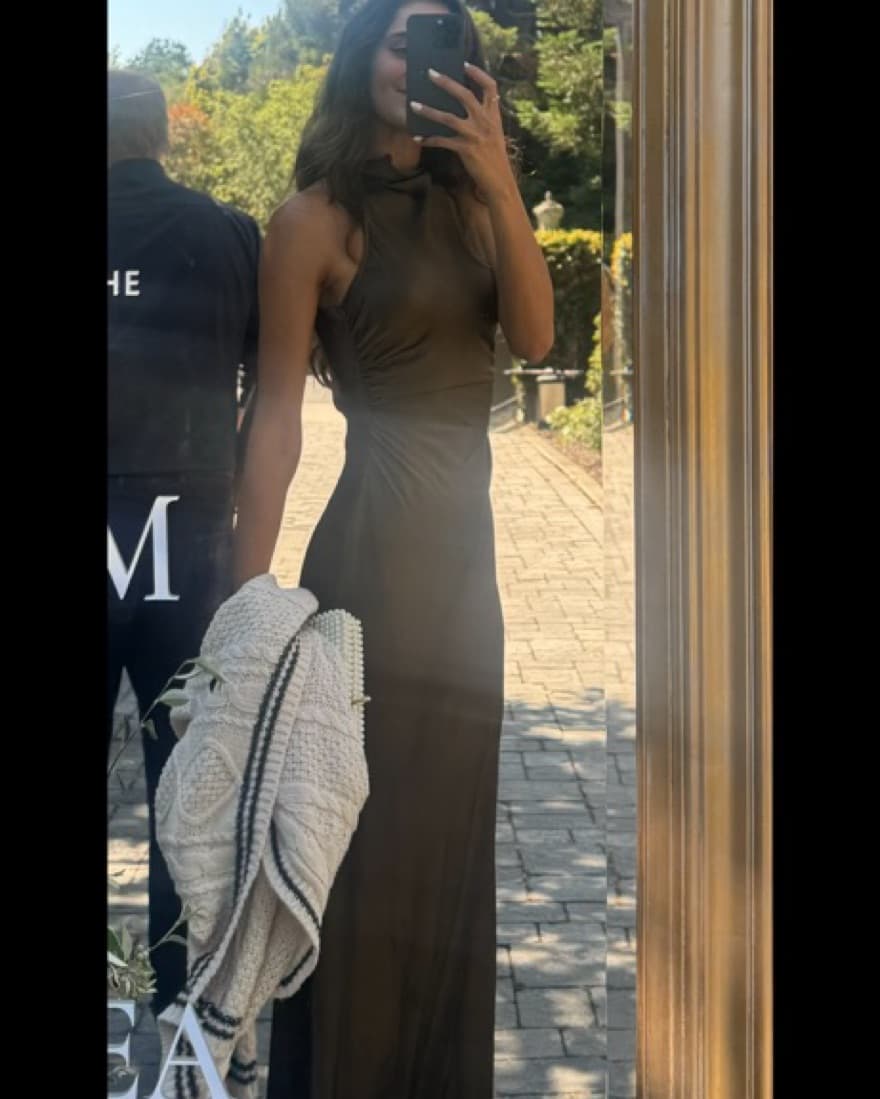 Anaiis Silk Dress Reformation - Image 4