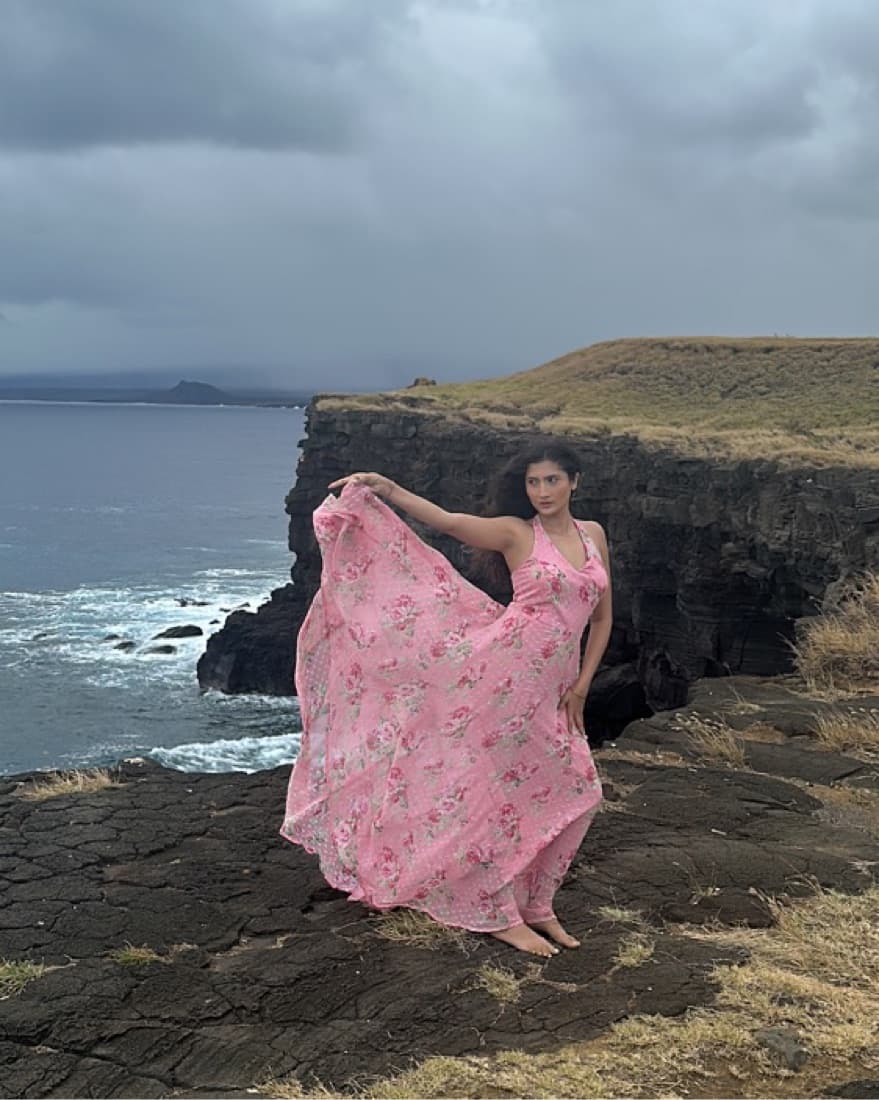 Flowy Floral Gown - Image 4