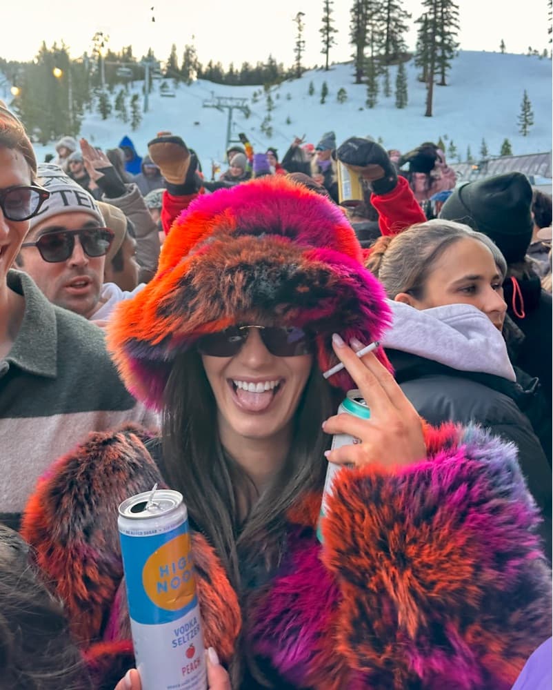 Cropped Multicolored Fur Jacket - Image 2