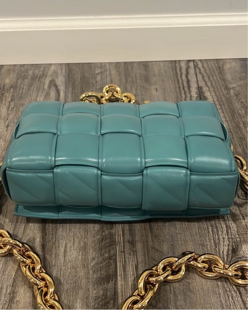 Bottega Veneta Chain Cassette Crossbody - Image 6