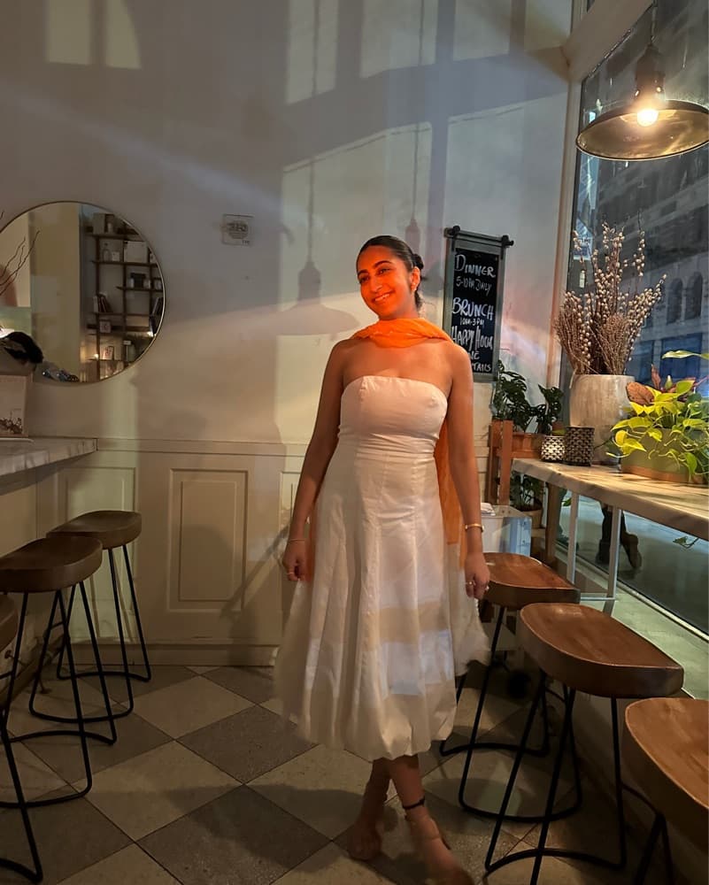 Aqua Strapless White Dress  - Image 2