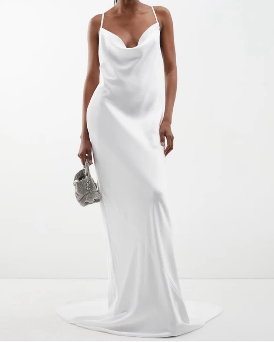 White backless satin gown - Image 5