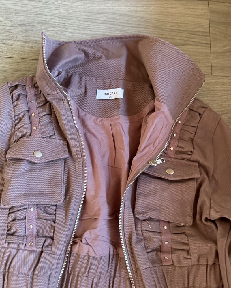Stylish Taupe Utility Jacket - Image 4
